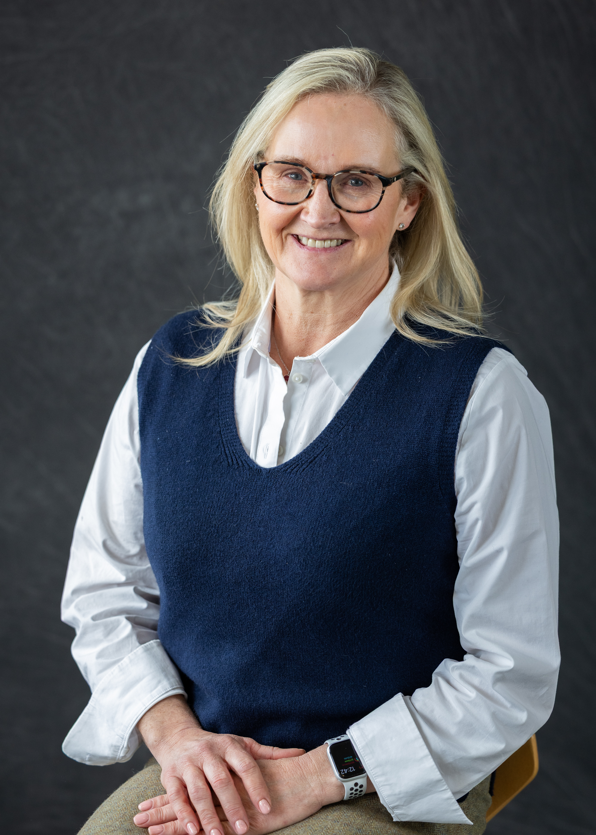 Photograph of Commissioner Mairi Renwick MacKenzie